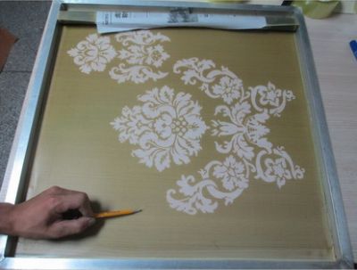 Silk frame-wall pattern tool